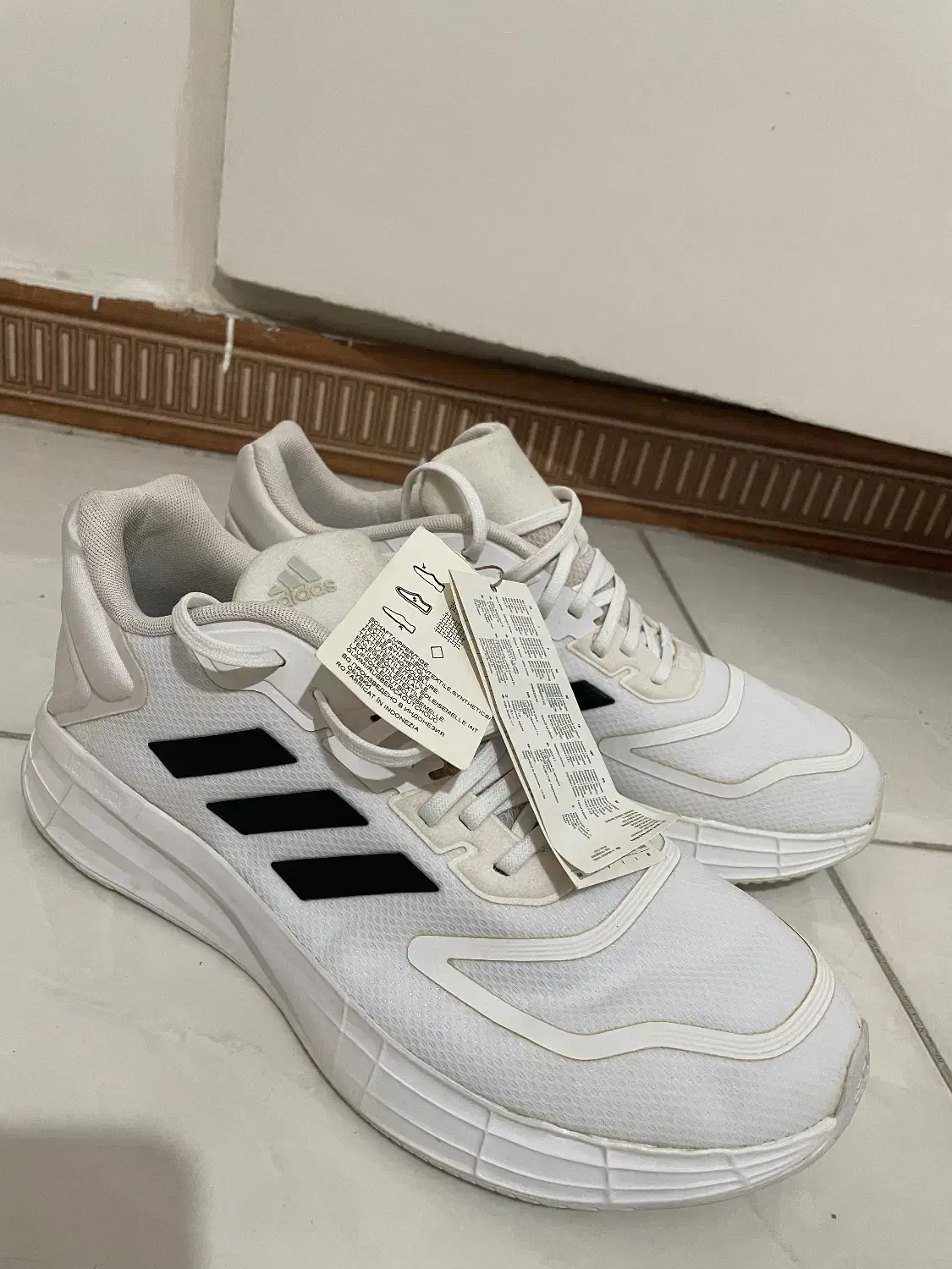 کتانی ادیداس مدلduramo10 اورجینان|کیف، کفش، کمربند|اندیشه, اندیشه فاز ۳|دیوار