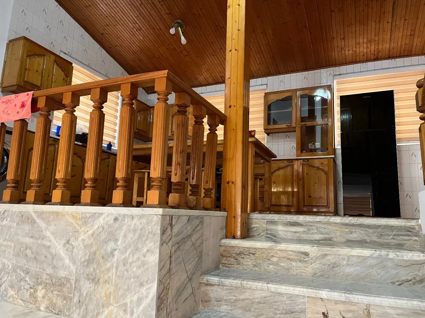 نظافت|خدمات نظافت|رویان, |دیوار