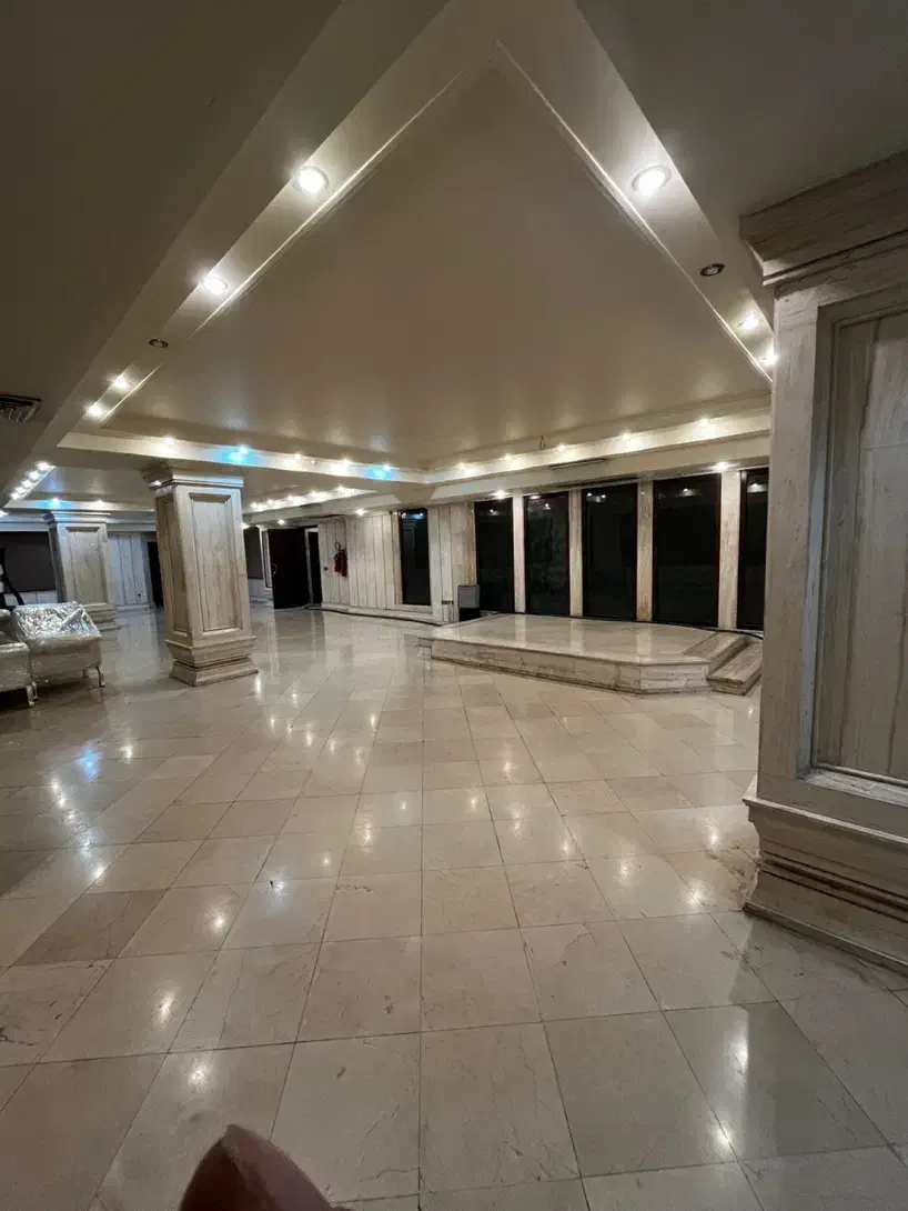 ۲۰۰ متر، فول، کامرانیه