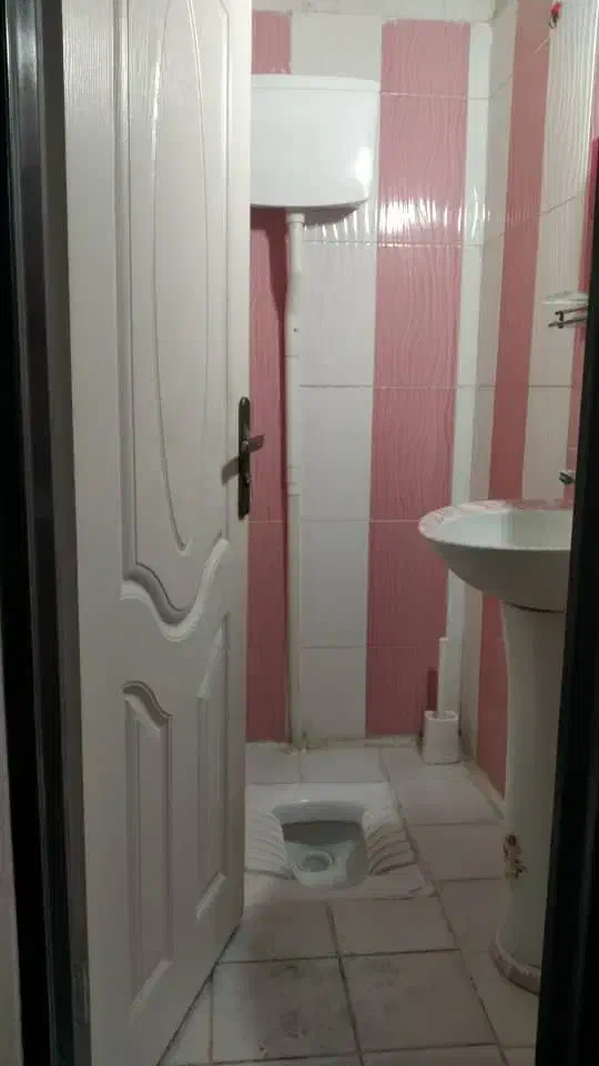 ۵۰ متر/پارکینگ دار/تکواحدی نزدیک مترو