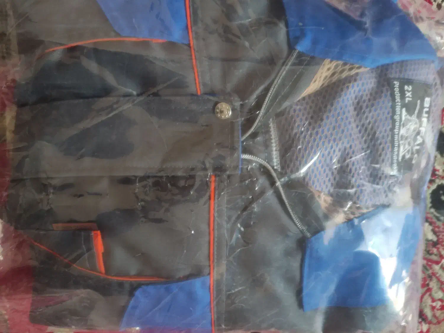 لباس کار|لباس|نائین, |دیوار