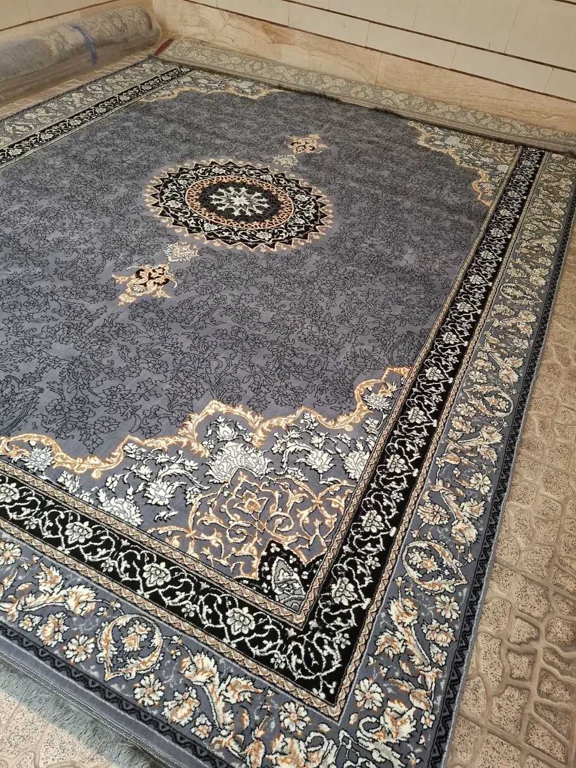 دو تخته فرش 12 متری 700 آکبند|فرش|قزوین, |دیوار