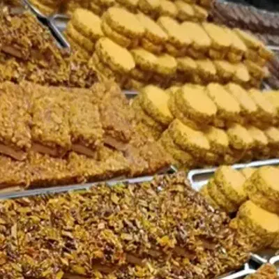 ب فروشنده و‌کارگر ساده نیازمندم|استخدام خدمات فروشگاه و رستوران|کرمانشاه, |دیوار
