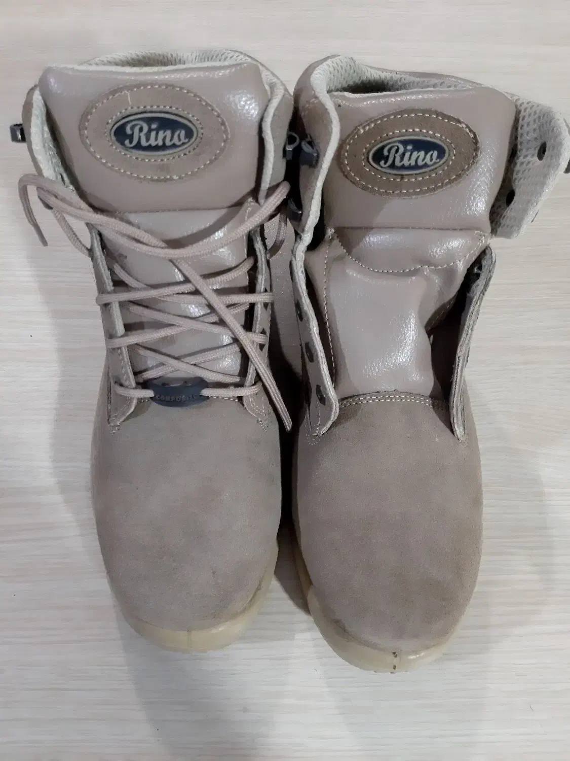 دو جفت نیم بوت کیفیت بالا(کار،کوهنوردی)|کیف، کفش، کمربند|نجفآباد, معرفت|دیوار