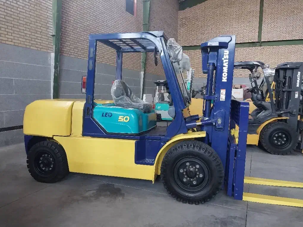 لیفتراک های کوماتسو کم کار و صفر کیلومتر|خودرو سنگین|تهران, شهید رجایی|دیوار