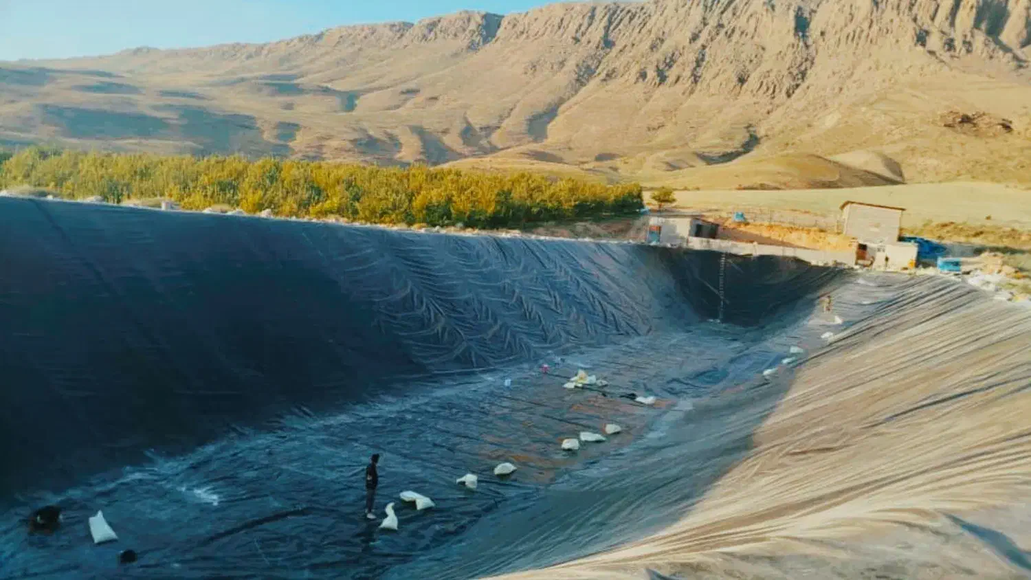 احداث استخرهای کشاورزی با ورق ژئوممبران پلیمری|خدمات پیشه و مهارت|اصفهان, مهدی آباد|دیوار