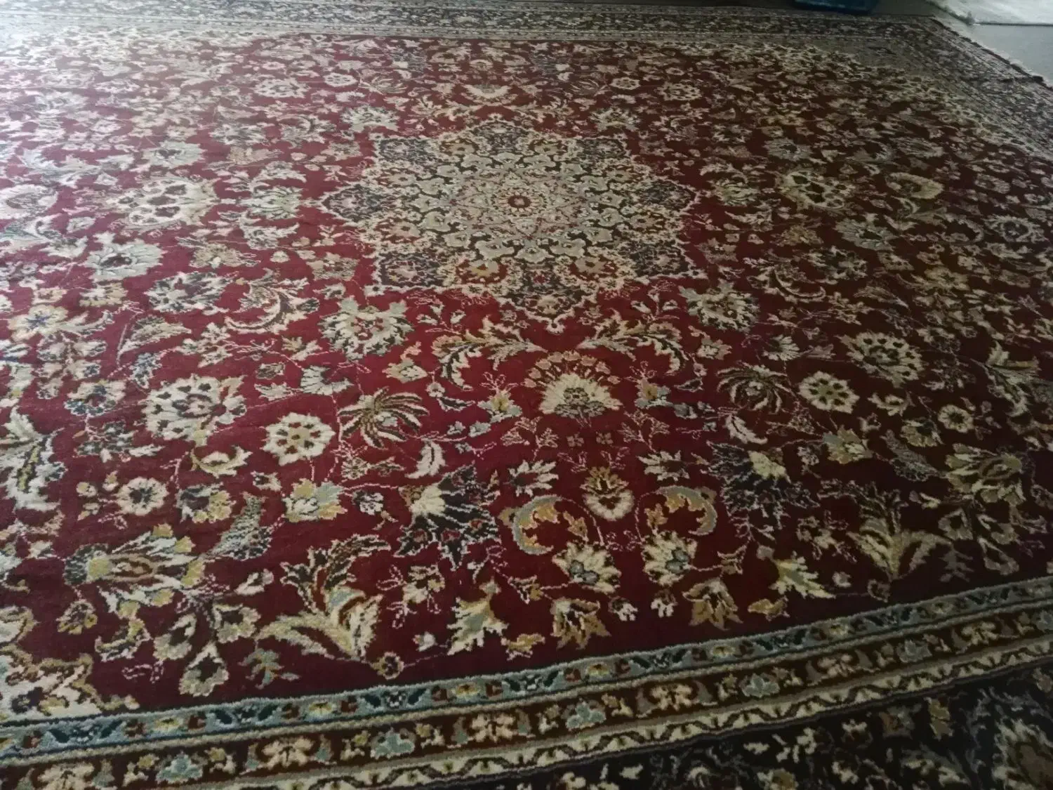 فرش تمام نخ قدیمی جهت فروش|فرش|شیراز, شهرک پرواز|دیوار