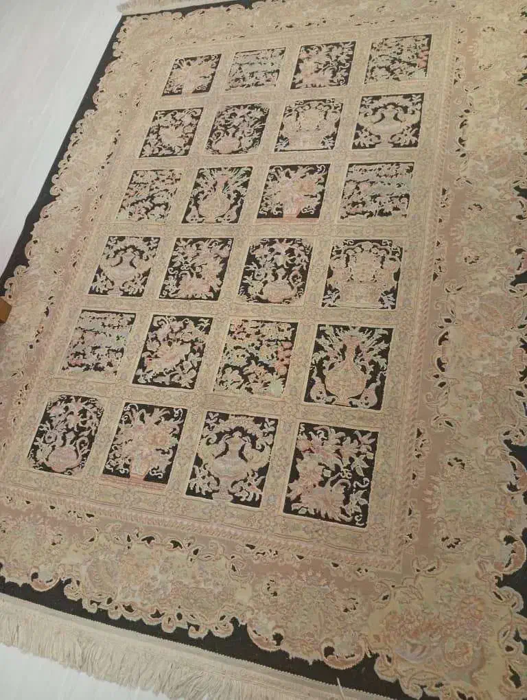 فرش فرهی|فرش|رشت, گلباغ نماز|دیوار