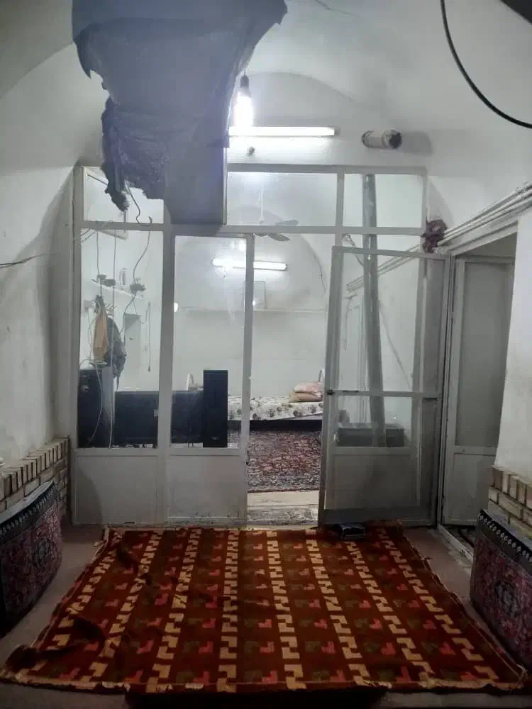 فروش ملک و خانه|فروش خانه و ویلا|کاشان, گریه|دیوار