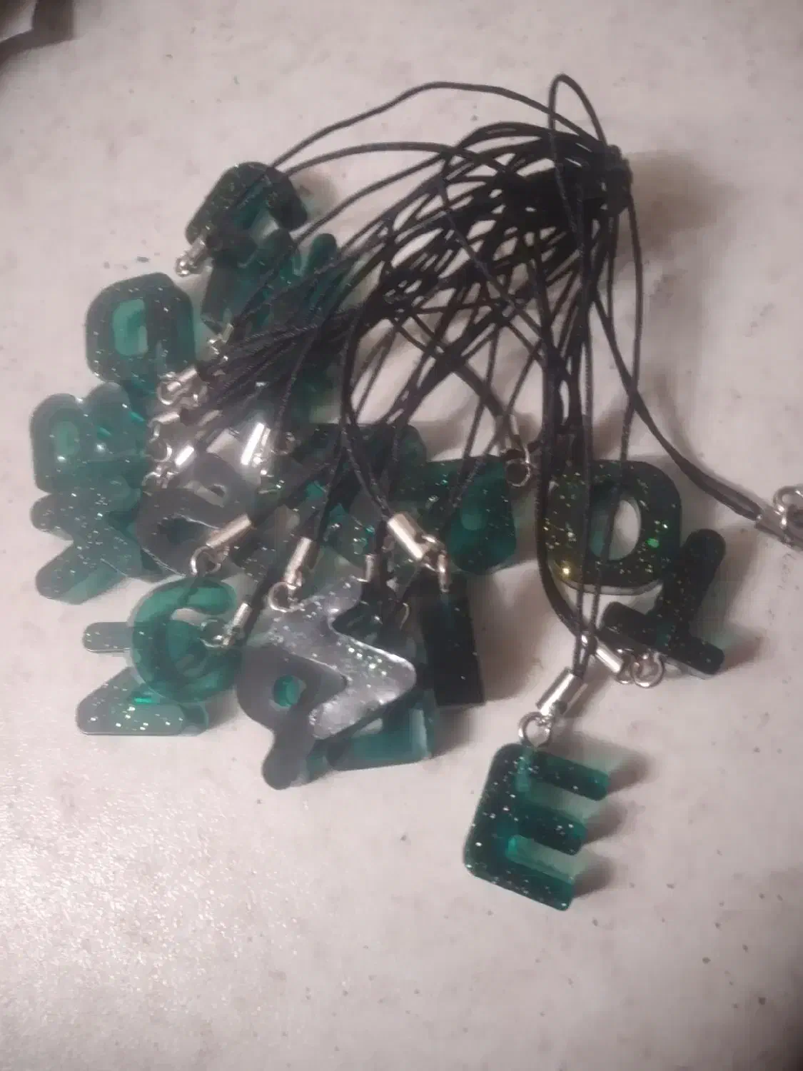 آویز موبایل وفلش|لوازم جانبی موبایل و تبلت|قم, سراجه (۱۵ خرداد)|دیوار