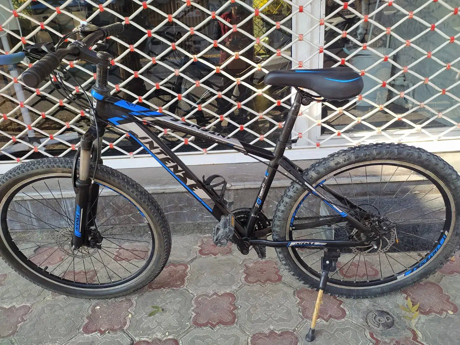 intenze سایز ۲۶ فریم ۱۴|دوچرخه، اسکیت، اسکوتر|شاهین دژ, |دیوار