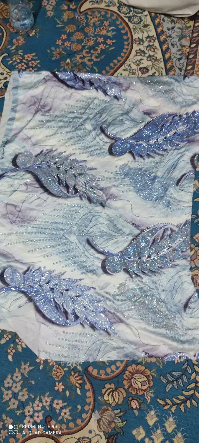 لباس|لباس|خاش, |دیوار