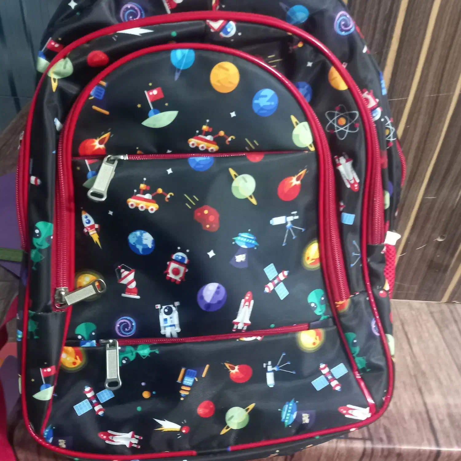 کیف مدرسه ای|کیف، کفش، کمربند|یزد, |دیوار