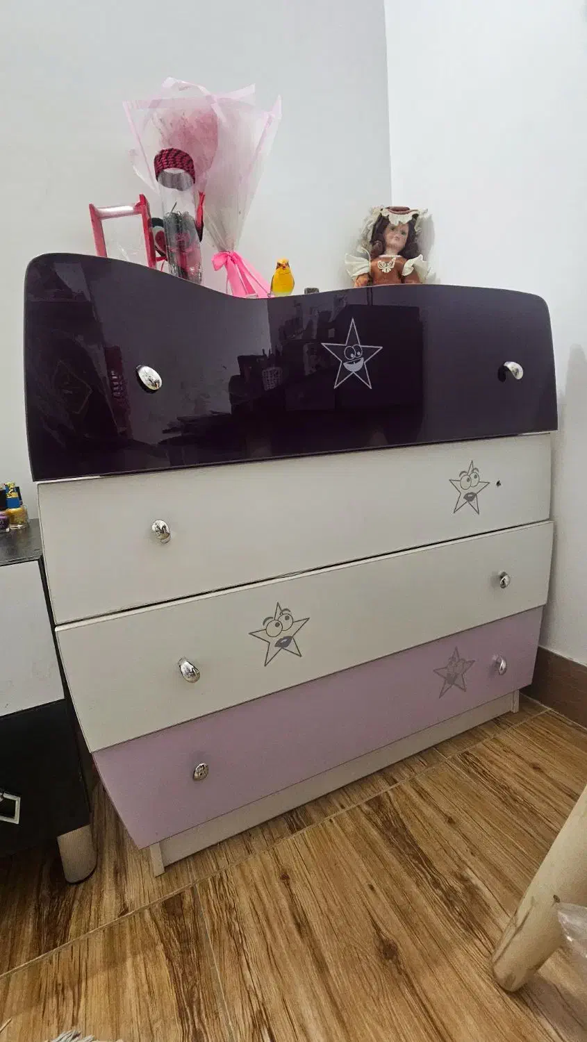 سرویس خواب|تخت و سرویس خواب|قم, صفاشهر|دیوار