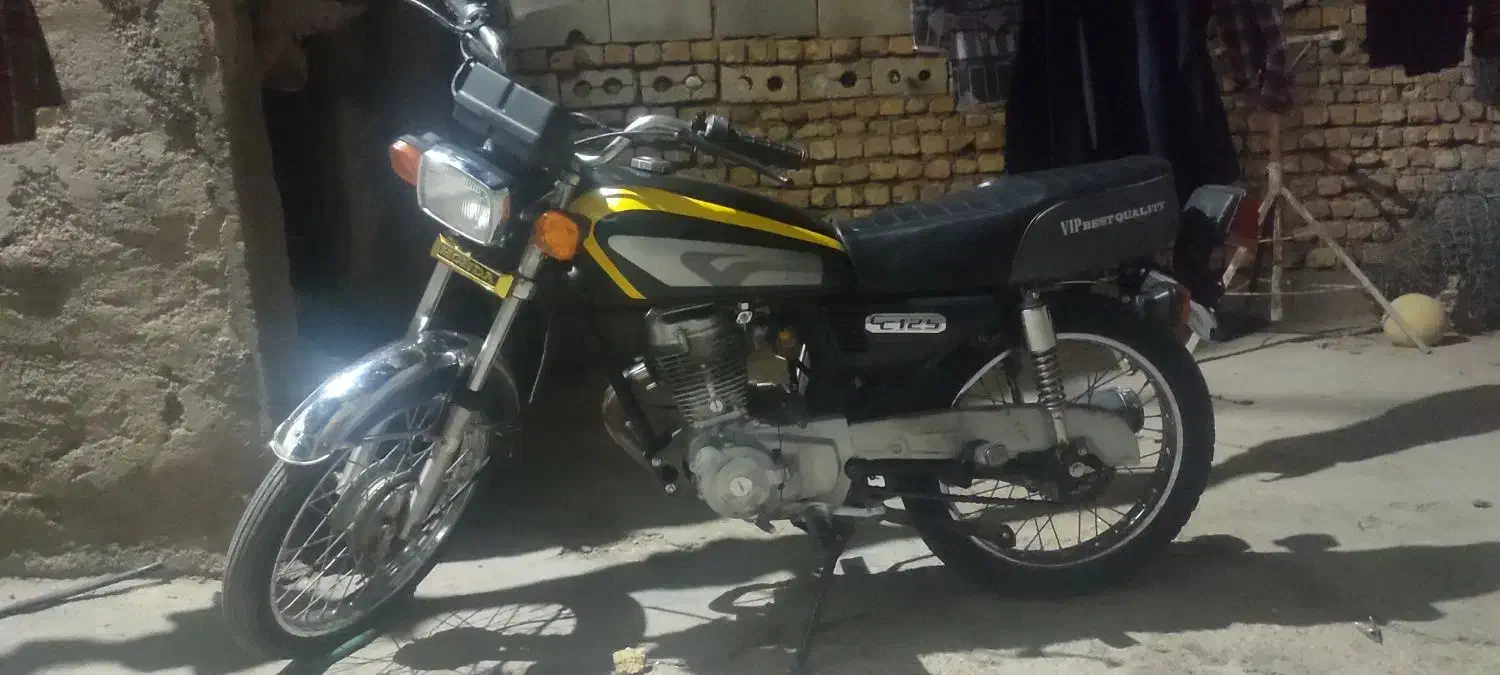 هندا 93|موتورسیکلت|شهرکرد, |دیوار