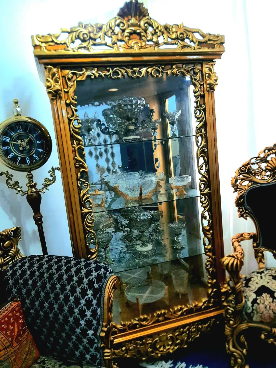 بوفه با میز بار در حد نو|بوفه، ویترین، کنسول|یاسوج, |دیوار