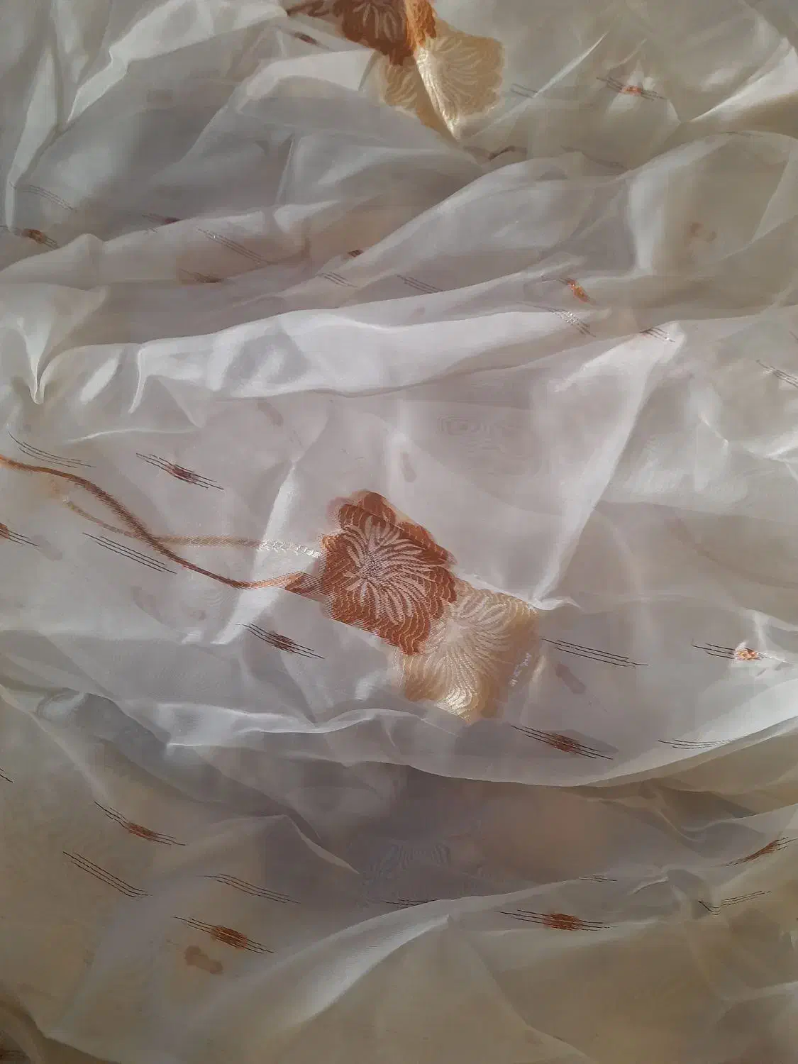 پرده با طرح زیبا و رو میزی|پرده، رانر، رومیزی|قم, انصارالحسین|دیوار