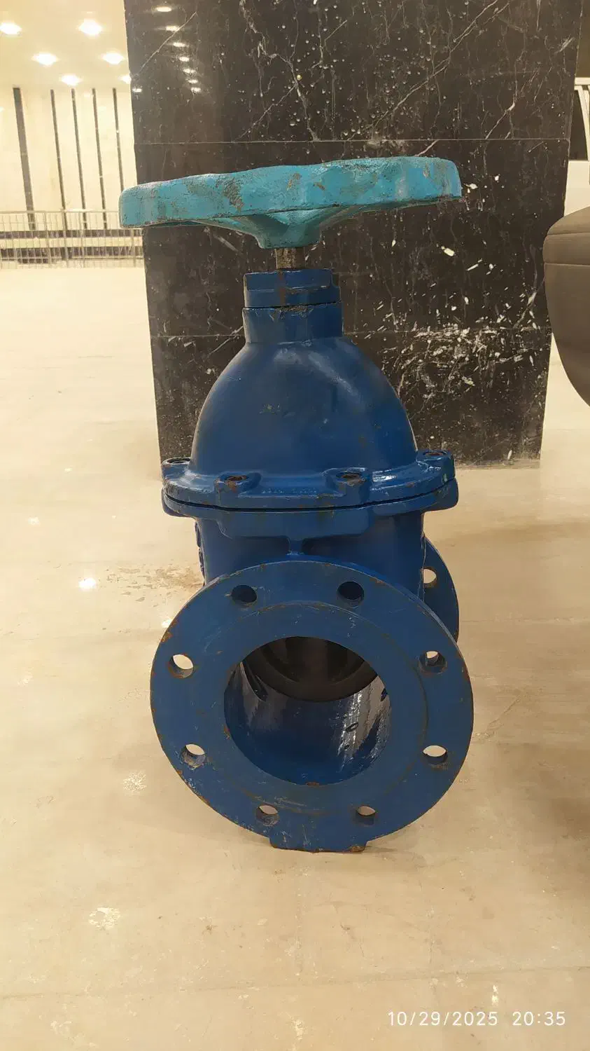 شیر کشویی ۶ اینچ|ابزارآلات|ری, علایین|دیوار