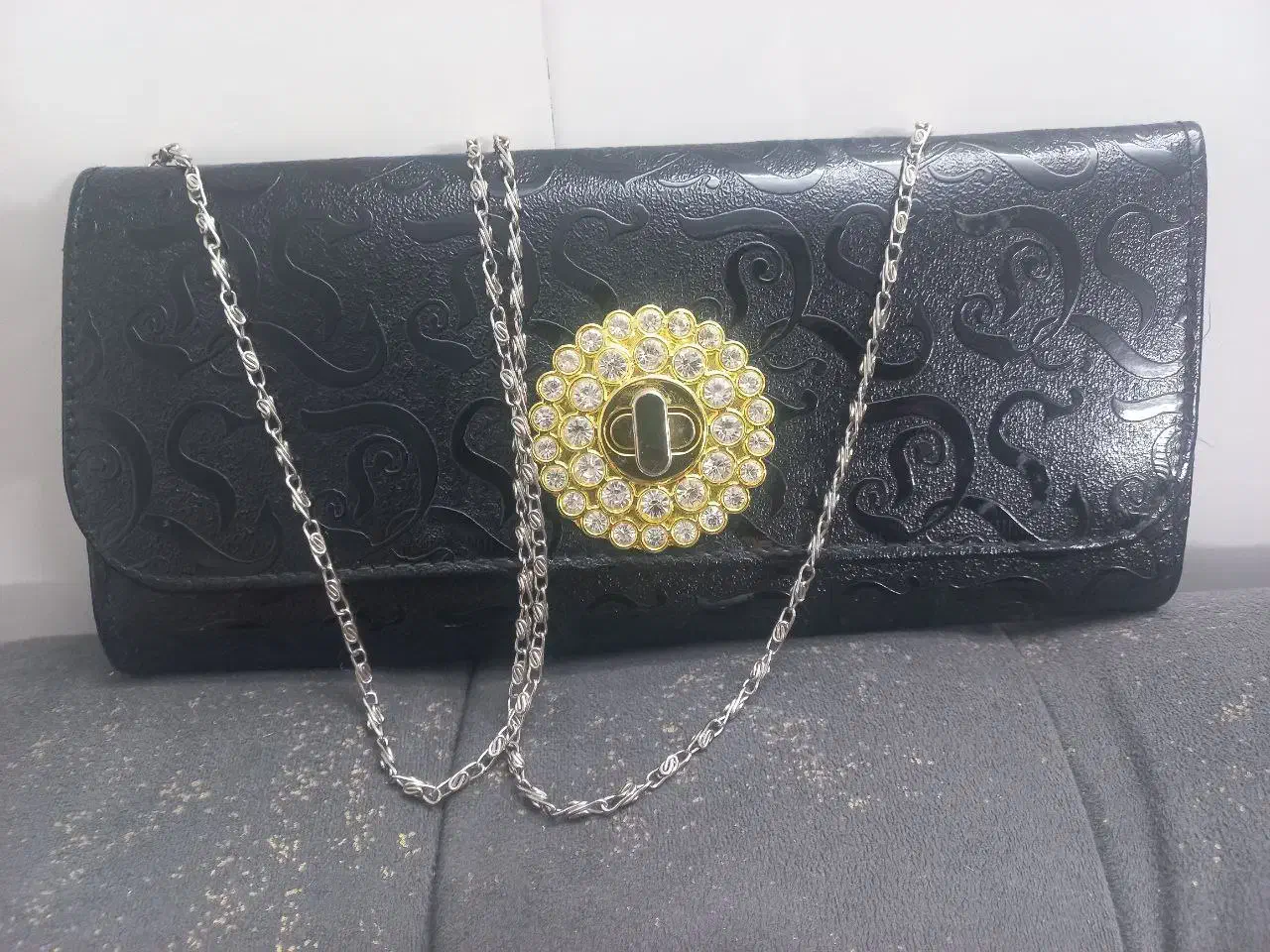 کیف و کفش زنانه|کیف، کفش، کمربند|ری, دیلمان|دیوار