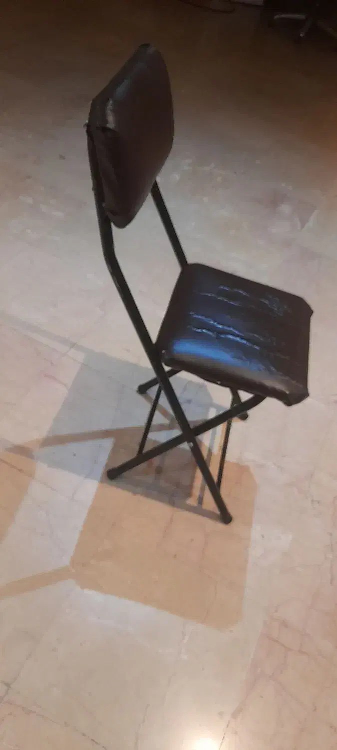 صندلی تاشو نرم. راحت مناسب هرسنی صندلی فابریک|صندلی و نیمکت|تهران, قیطریه|دیوار