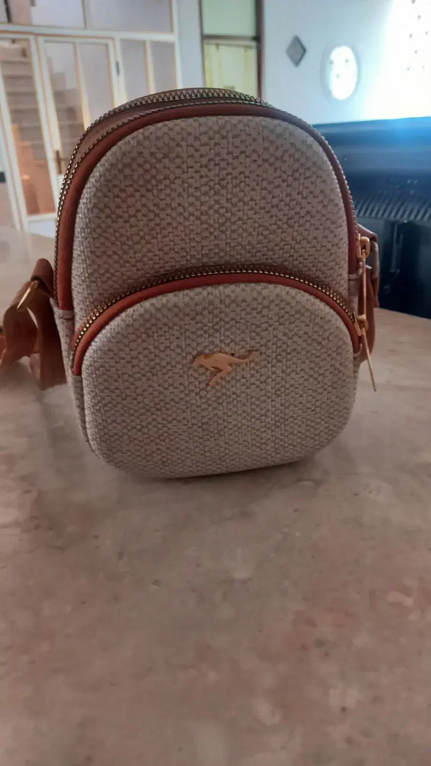 فروش کیف|کیف، کفش، کمربند|هرسین, |دیوار