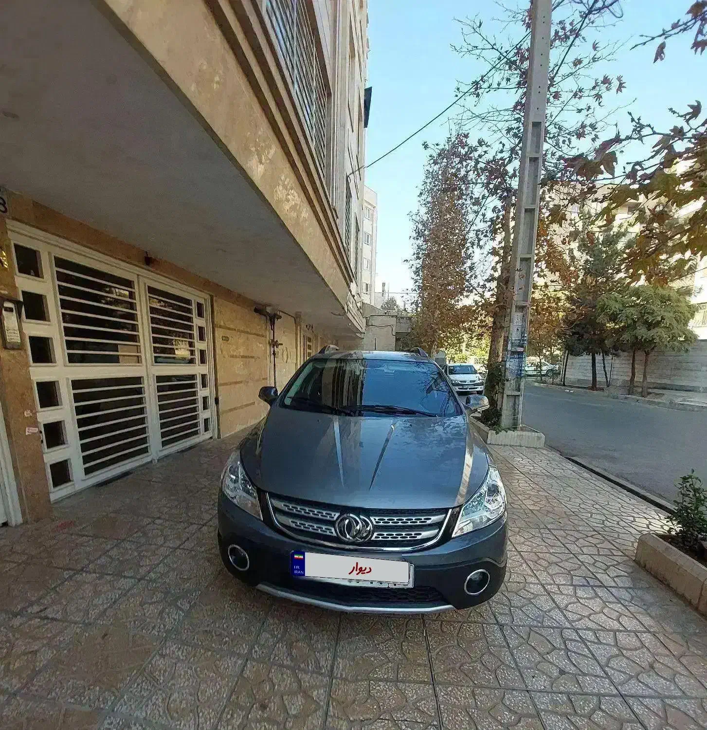 دانگ فنگ اچ سی کراس h30 اتومات مدل۱۳۹۵|خودرو سواری و وانت|کرج, کوی امامیه|دیوار