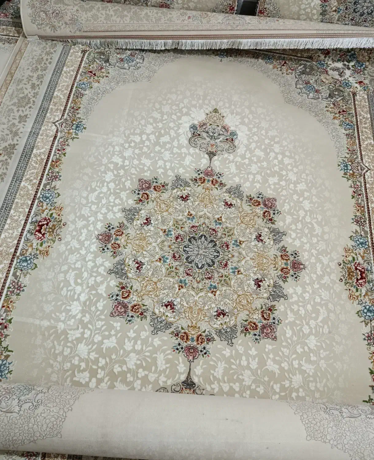 یک تخته فرش ۶متری تازه ونو|فرش|مریوان, |دیوار