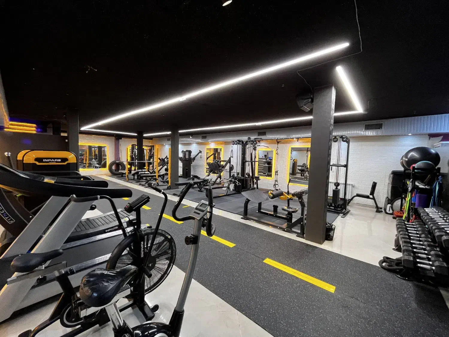 استخدام منشی باشگاه|استخدام اداری و مدیریت|اصفهان, باغ نگاره|دیوار