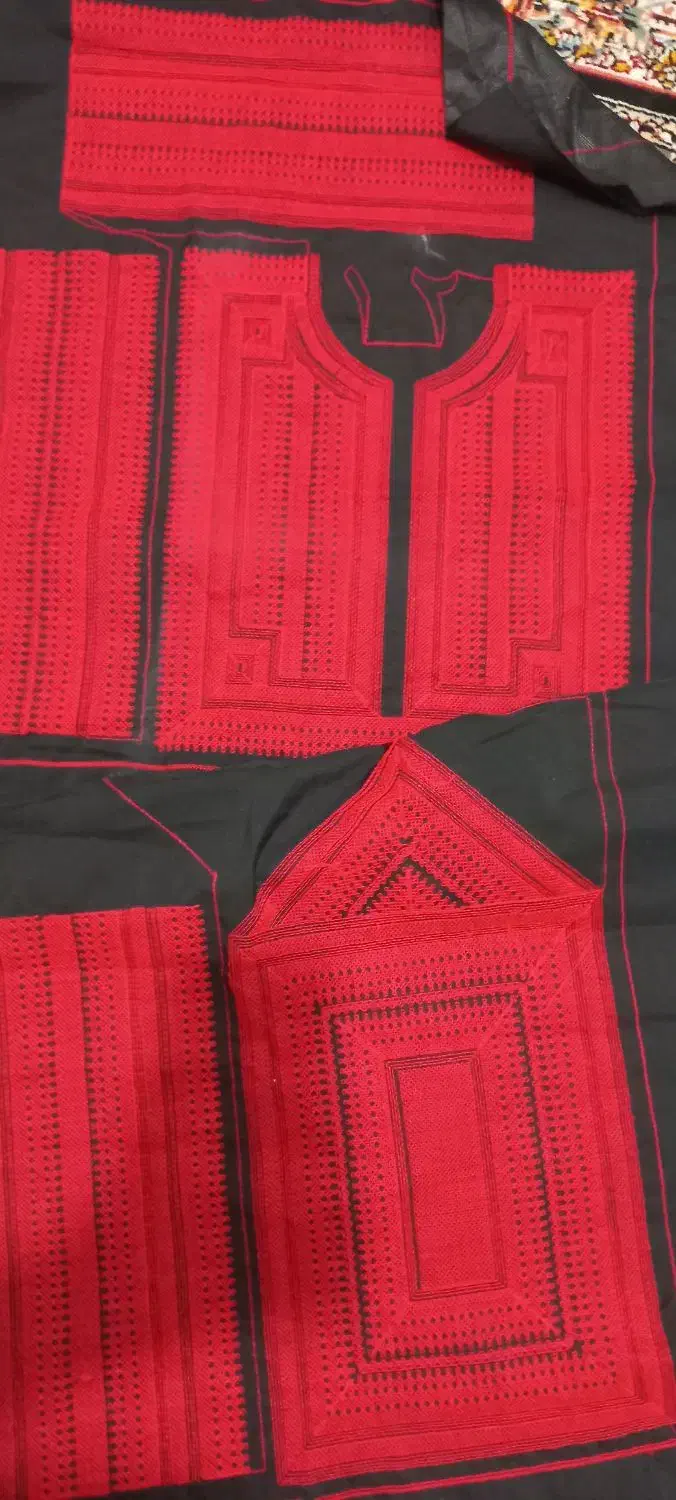 پارچه. کفش. نیم دوز. لباس دس دوز|کفش و لباس بچه|سراوان, |دیوار