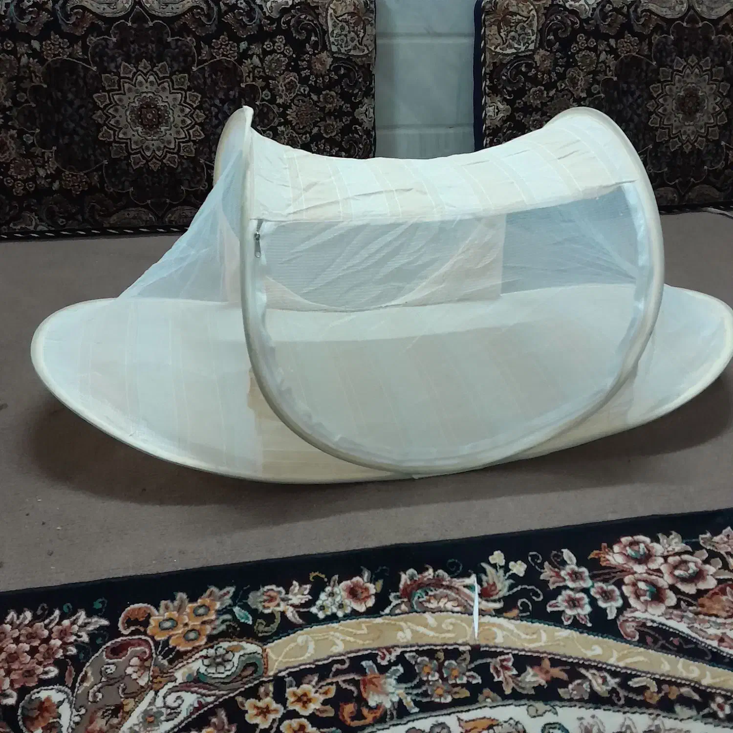 وسایل کودک روروئک و پشه بند|اسباب و اثاث بچه|قم, شهرک مهدیه (مدرس)|دیوار