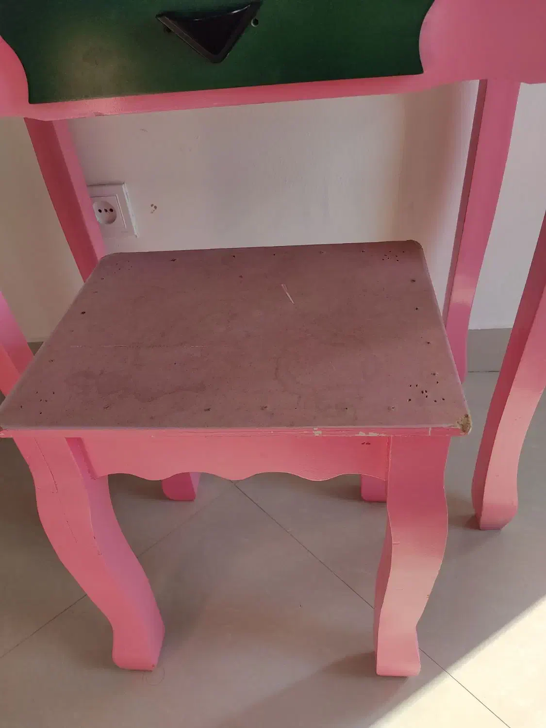 میز آرایش|مبلمان خانگی و میز عسلی|کیش, |دیوار