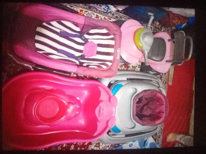 سیسمونی بچه نوزاد|کالسکه و لوازم جانبی|تهران, میدان میوه و تره‌بار مرکزی|دیوار