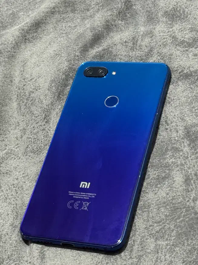 Mi8 lite|موبایل|اراک, |دیوار