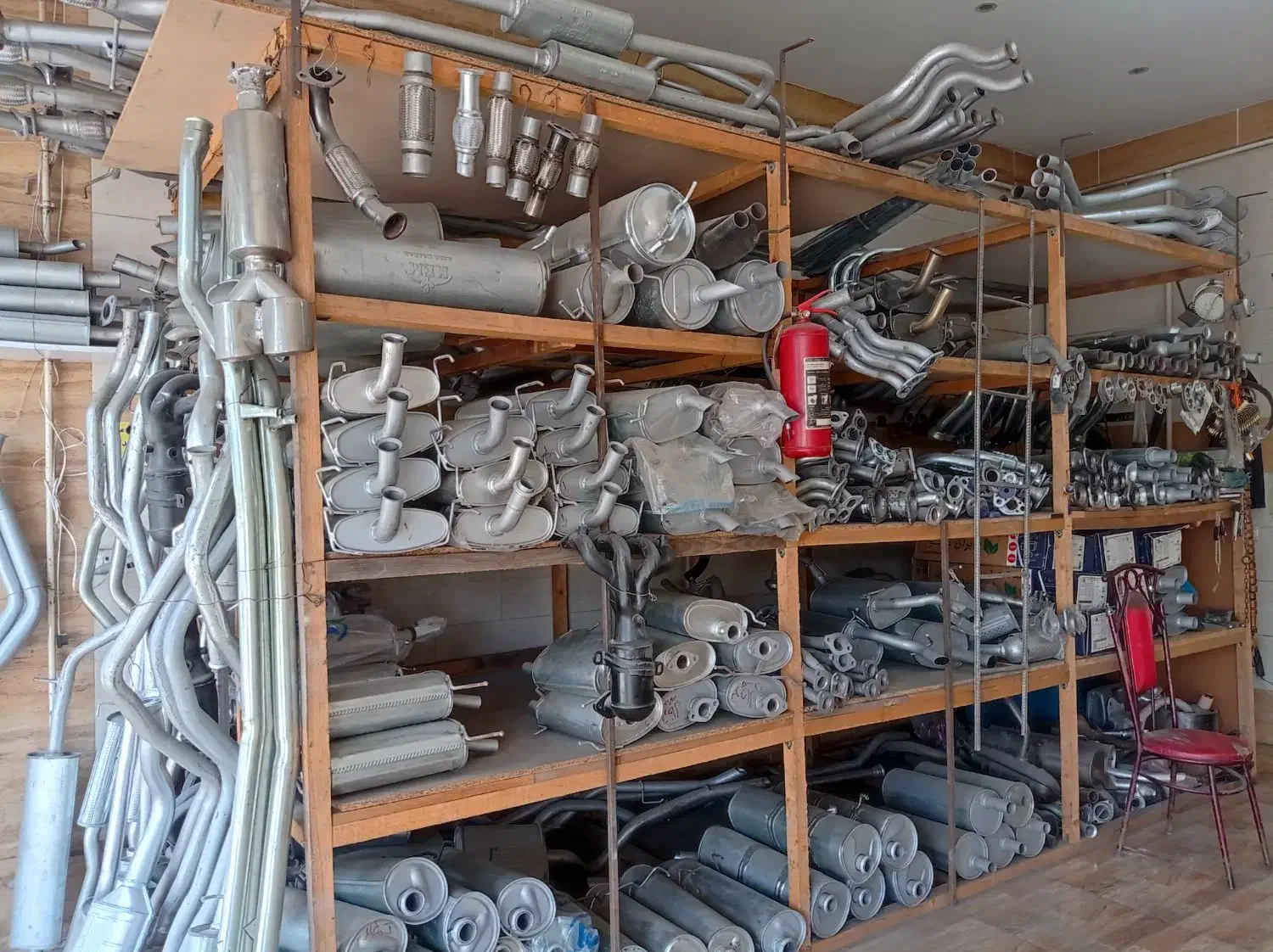 اگزوزسازی|خدمات موتور و ماشین|رشت, پیرکلاچای|دیوار