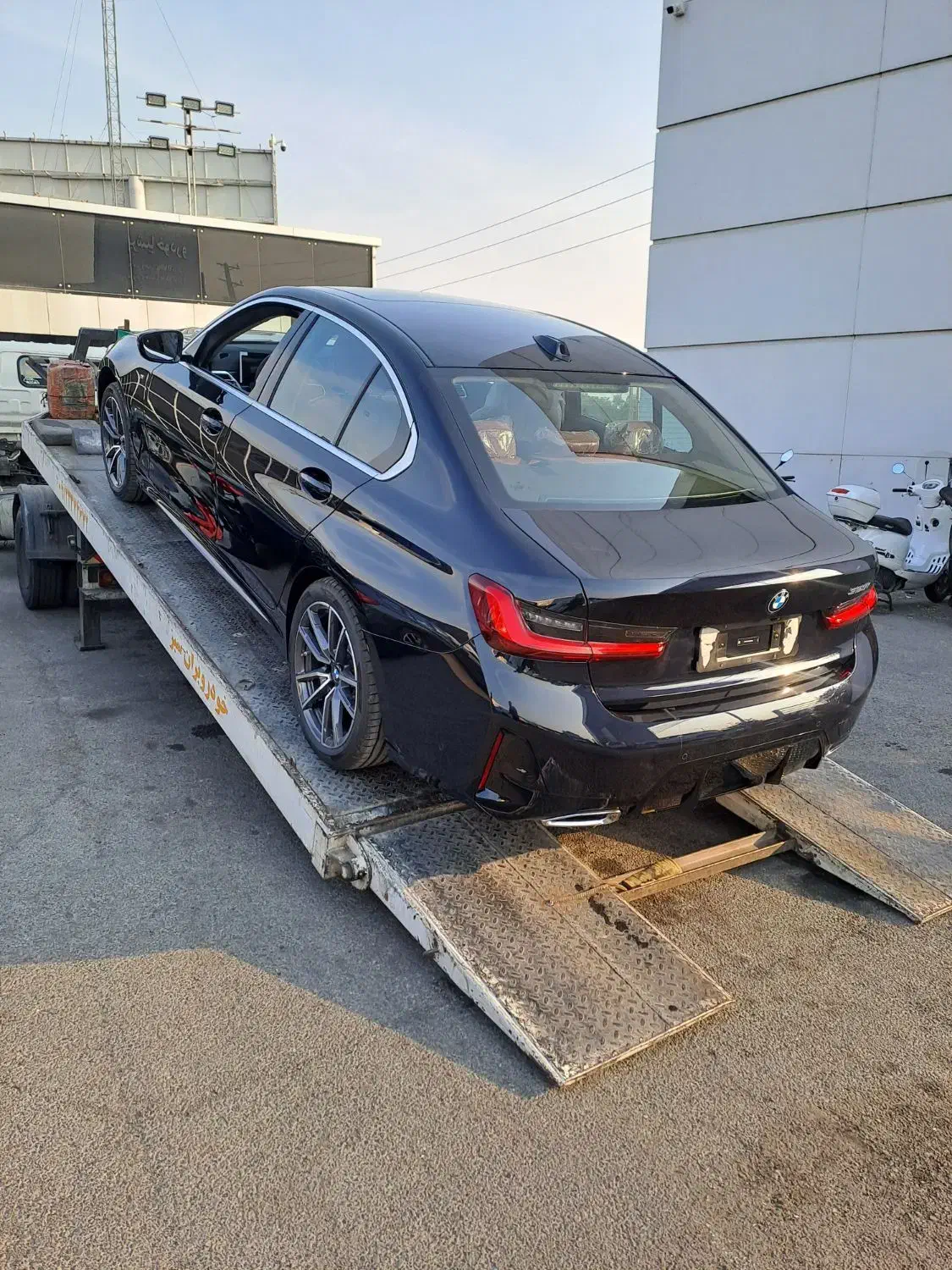 bmw 325i 2025 2000cc|خودرو سواری و وانت|تهران, امام حسین|دیوار