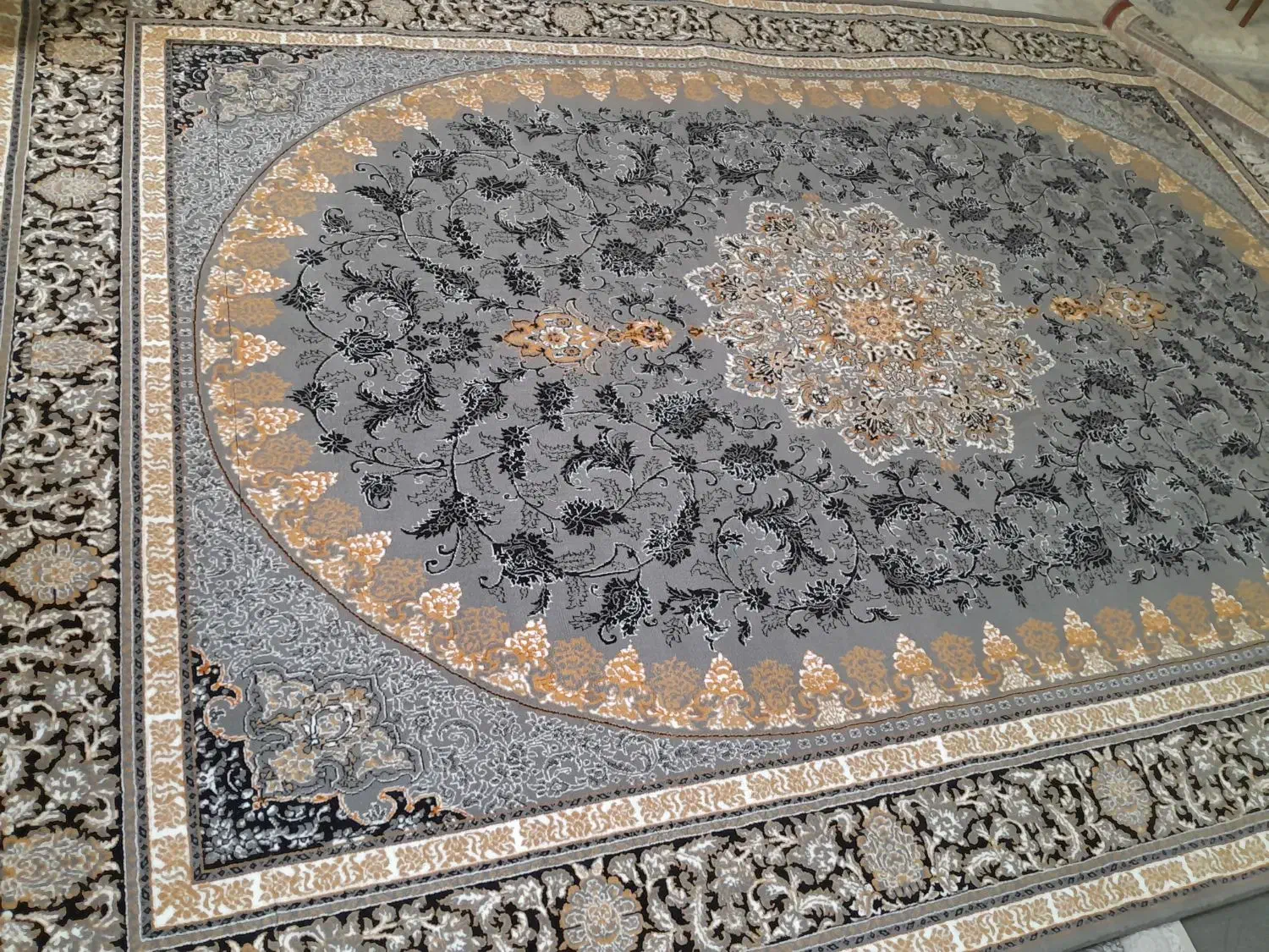 فرش تارا|فرش|الیگودرز, |دیوار