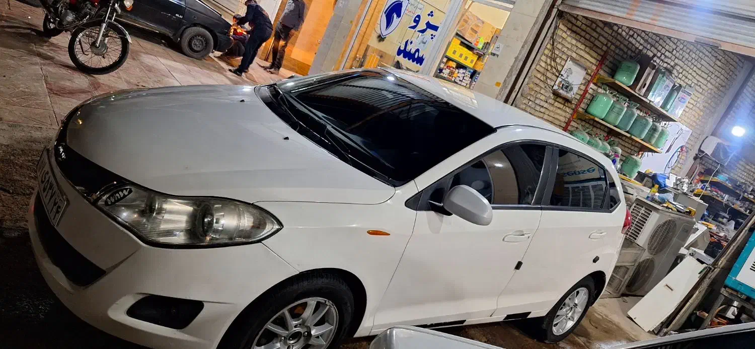 ام وی ام سفارشی تو مشکی ۹۳|خودرو سواری و وانت|اصفهان, ولدان|دیوار