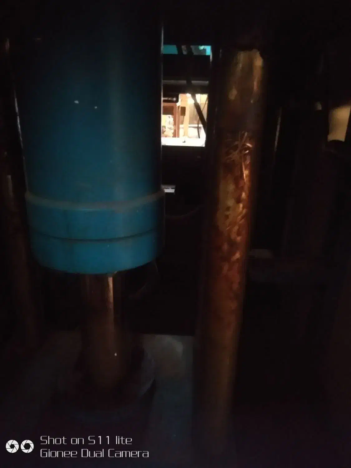 دستگاه صنعتی پی وی سی زیره کفش و آسیاب شمشیری|ماشین‌آلات صنعتی|تهران, شهرک شریفی|دیوار