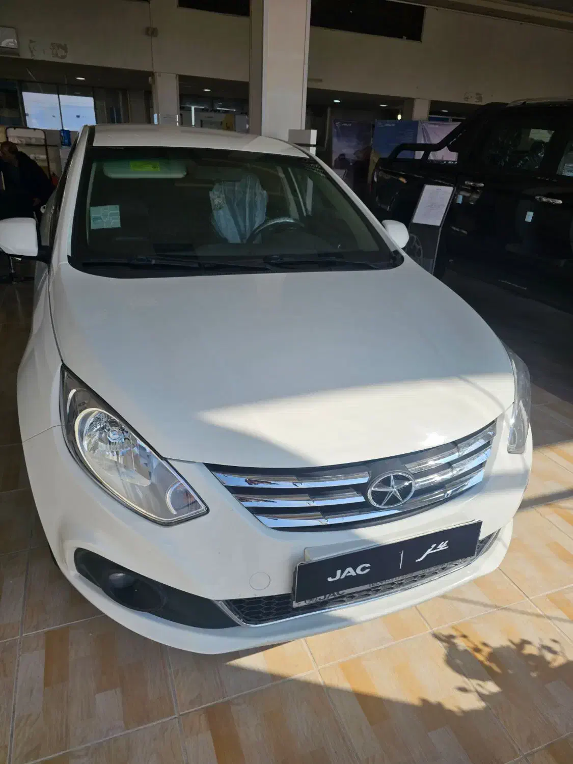 جک J4 مدل ۴۰۱ بی رنگ|خودرو سواری و وانت|شهرضا, |دیوار