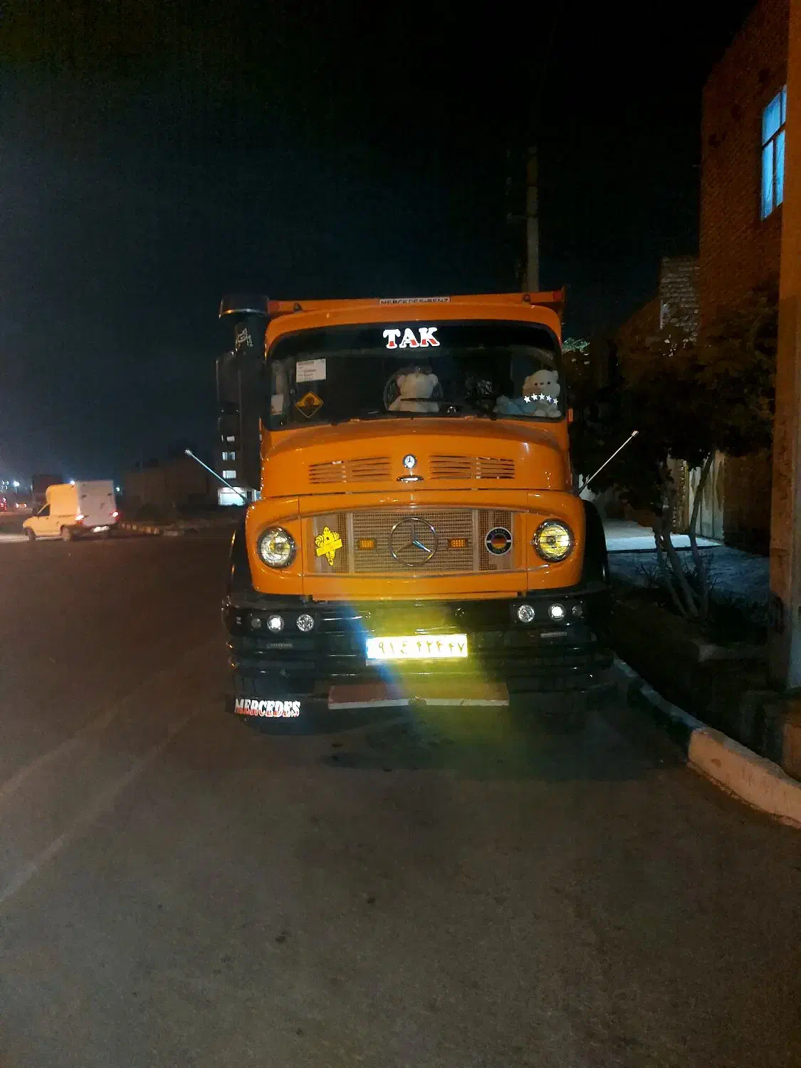 بنز تک کمپرسی ۱۴۰۳|خودرو سنگین|ساوه, |دیوار