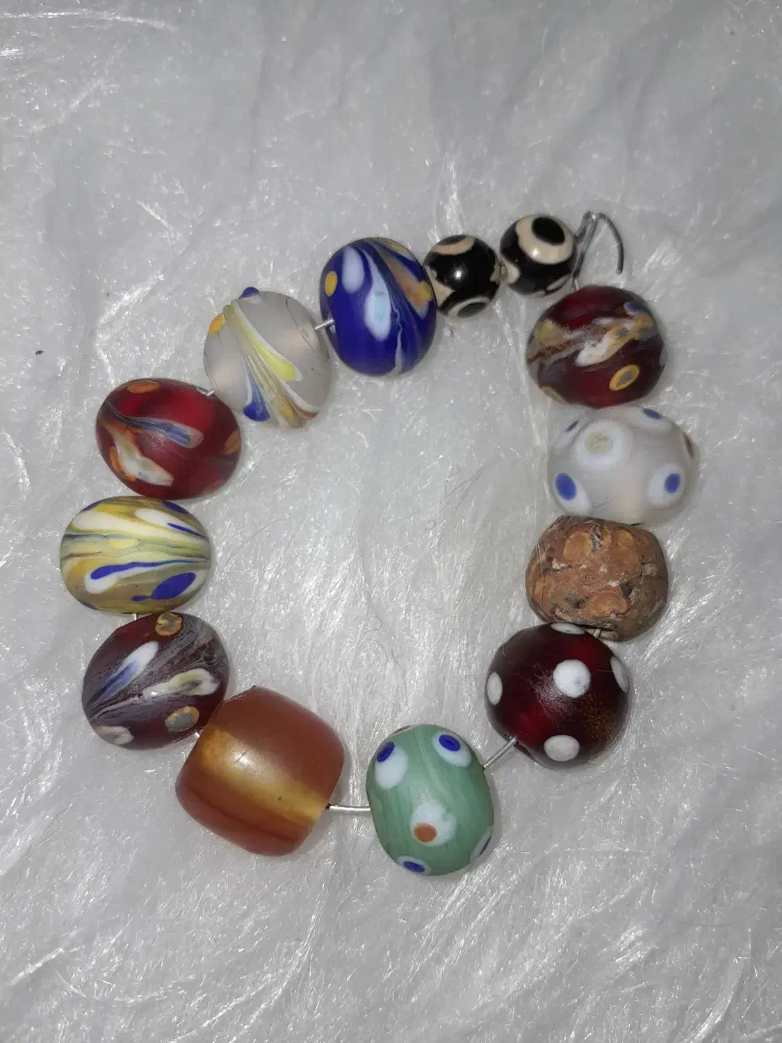 مهره چشم زخم|کلکسیون اشیاء عتیقه|اهواز, منبع اب|دیوار