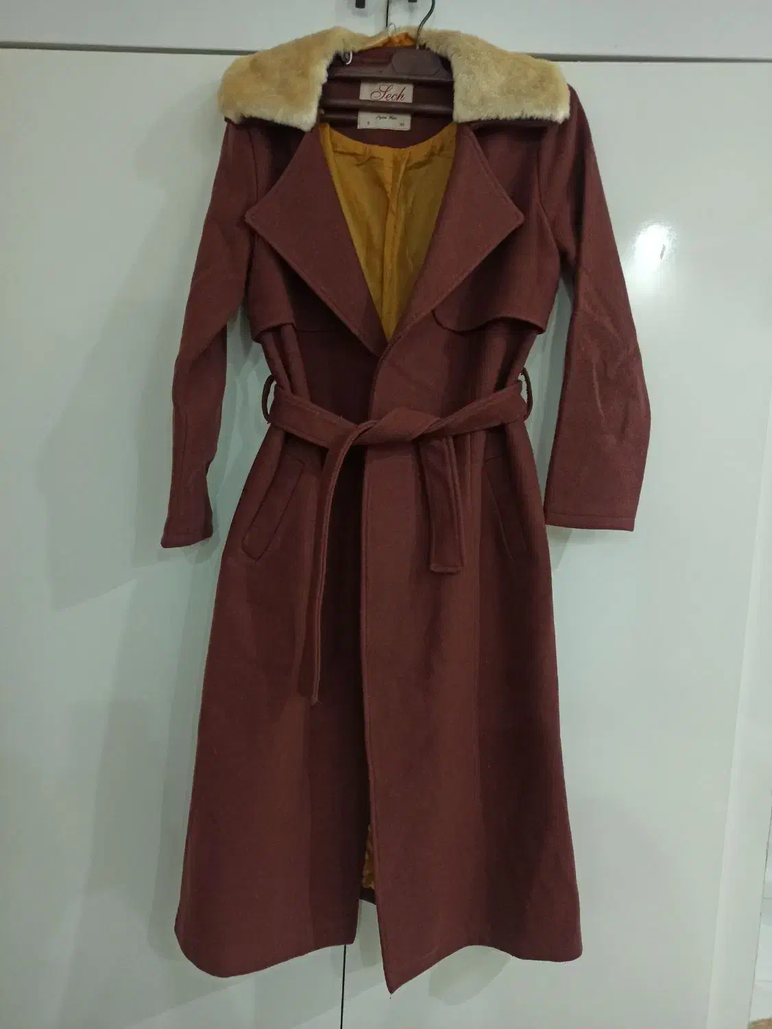 پالتوکاپشن بارونی مانتو|لباس|مشهد, شهرآرا|دیوار