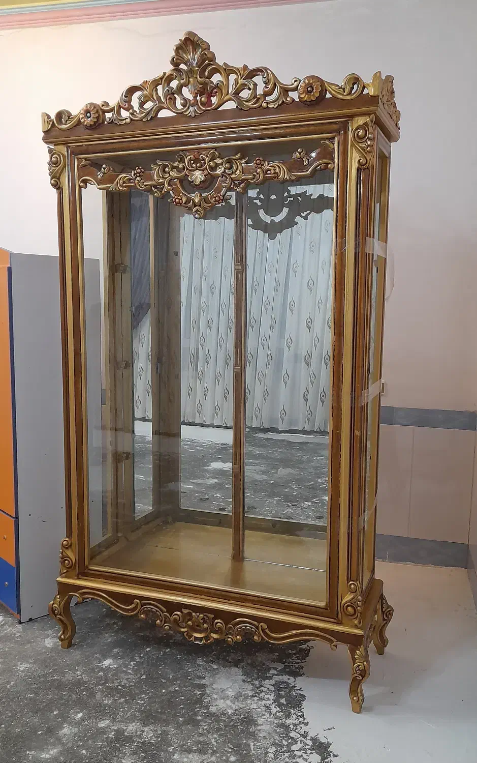 بوفه چوبی در حد نو|بوفه، ویترین، کنسول|بناب, |دیوار