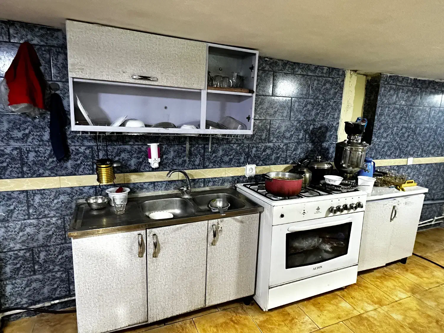 کابینت|مصالح و تجهیزات ساختمان|هشتگرد, شهرک ریحانه|دیوار