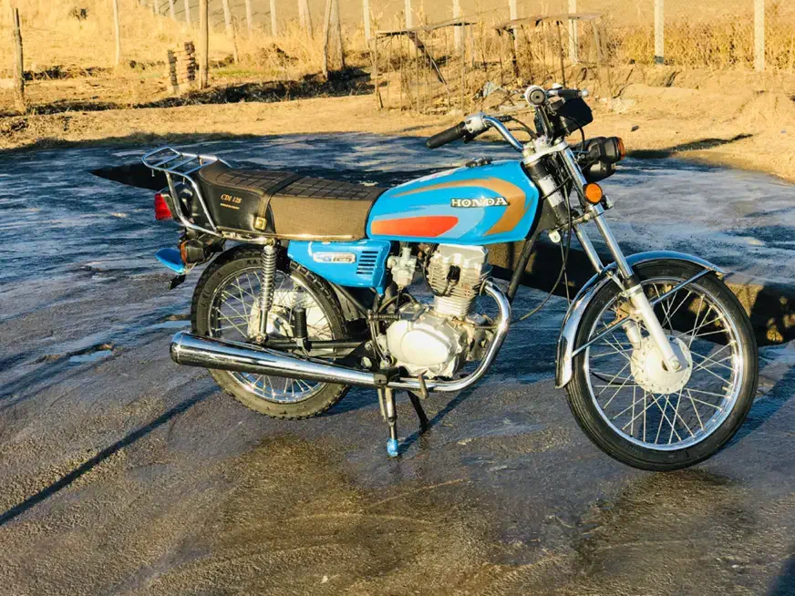 ۱۲۵مدل ۹۳اثتثنایی خشک به تمام معنی|موتورسیکلت|بانه, |دیوار