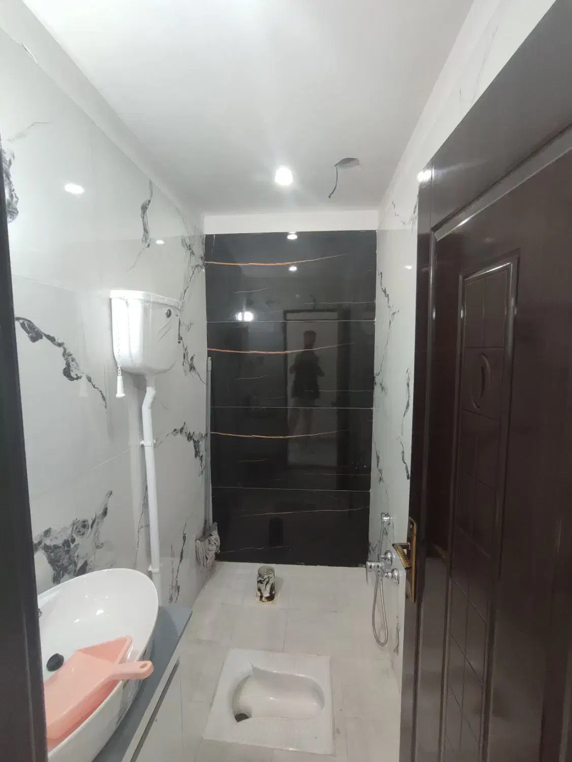 آپارتمان سند دار سه خواب طبقه آخر/ خ آزادی|فروش آپارتمان|محمودآباد, |دیوار