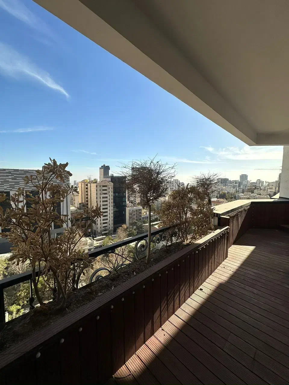 برج باغ 230 متری*فایل شخصی *ویو تهران