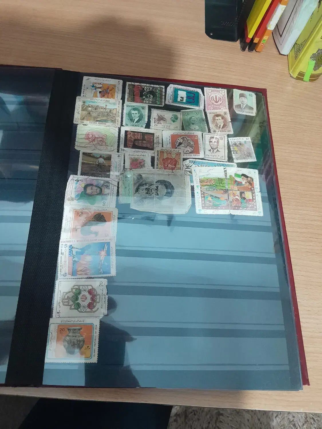 آلبوم تمبر|کلکسیون سکه، تمبر، اسکناس|اسلامشهر, شهرک مهدیه|دیوار