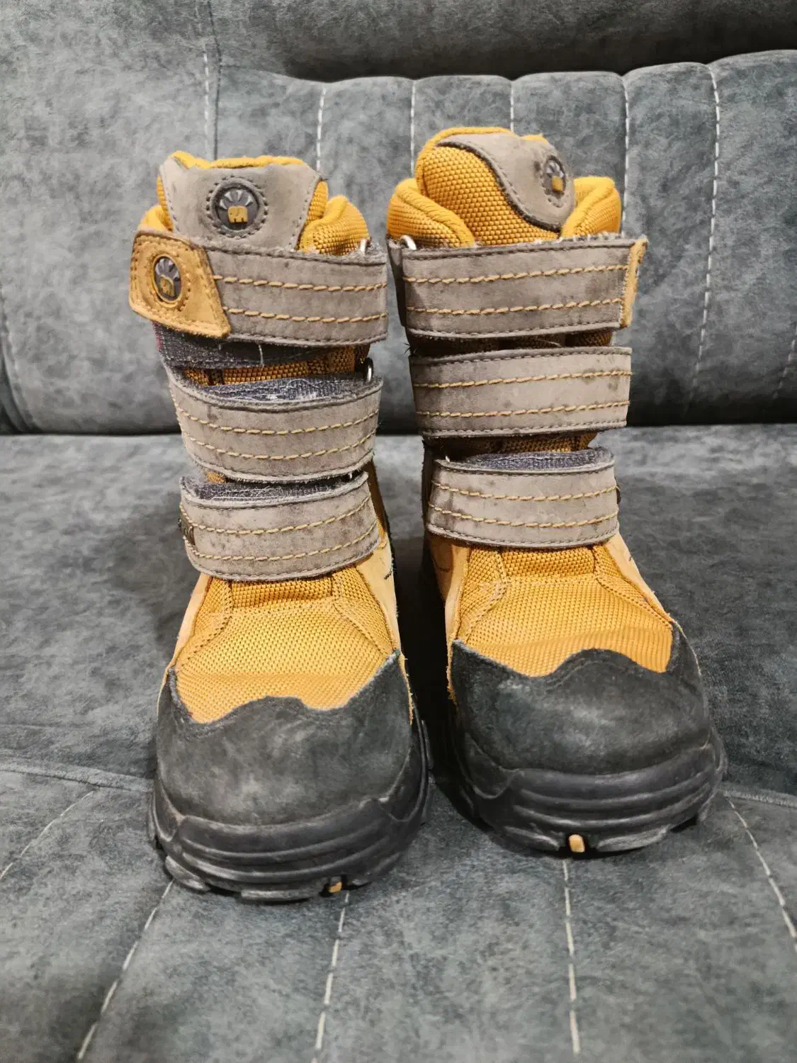 پوتین خارجی نونو فقط باید شسته بشه سایز ۲۹|کفش و لباس بچه|کرمانشاه, |دیوار