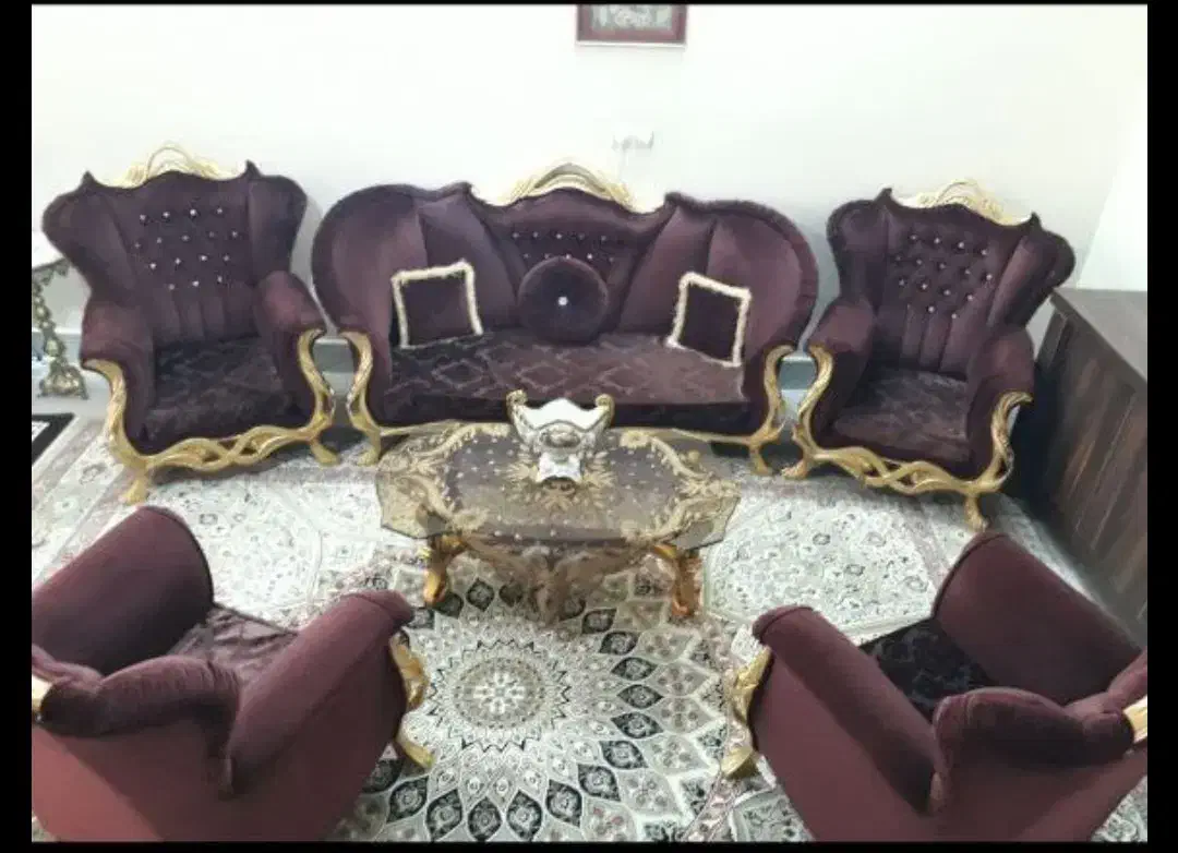 مبل سلطنتی راحتی|مبلمان خانگی و میز عسلی|تربت جام, فاز ۳ فرهنگیان|دیوار